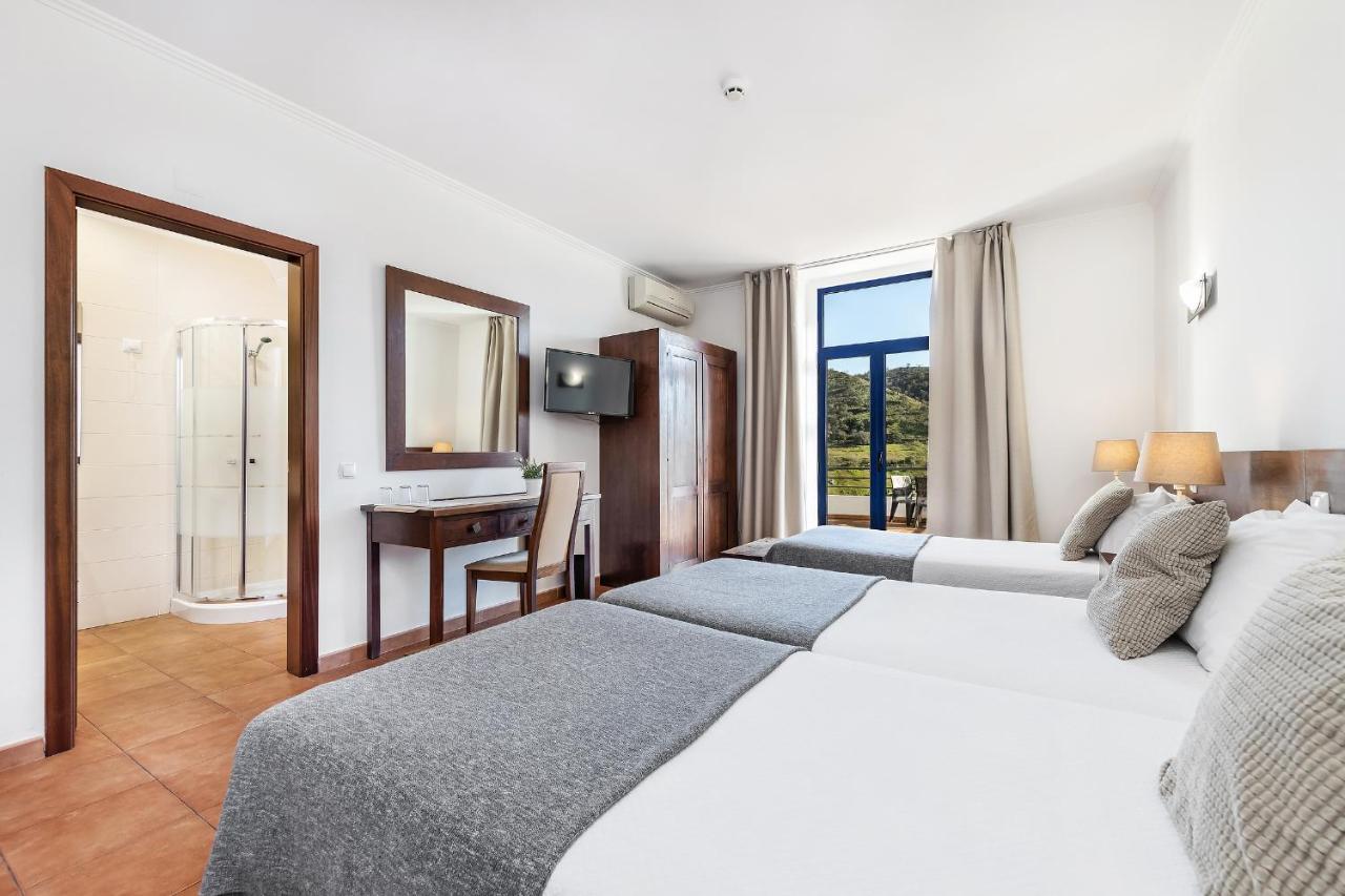 Beira Rio Hotel Mertola Bagian luar foto